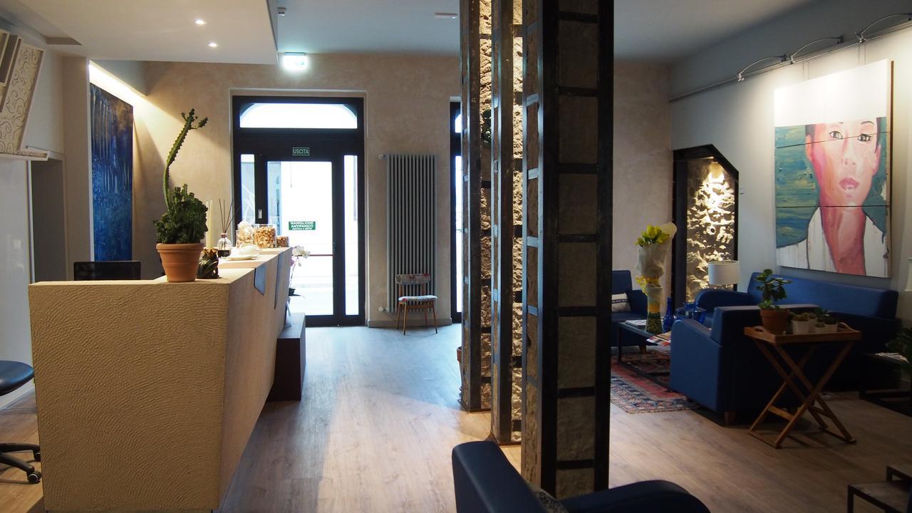 Lucerna Hotel